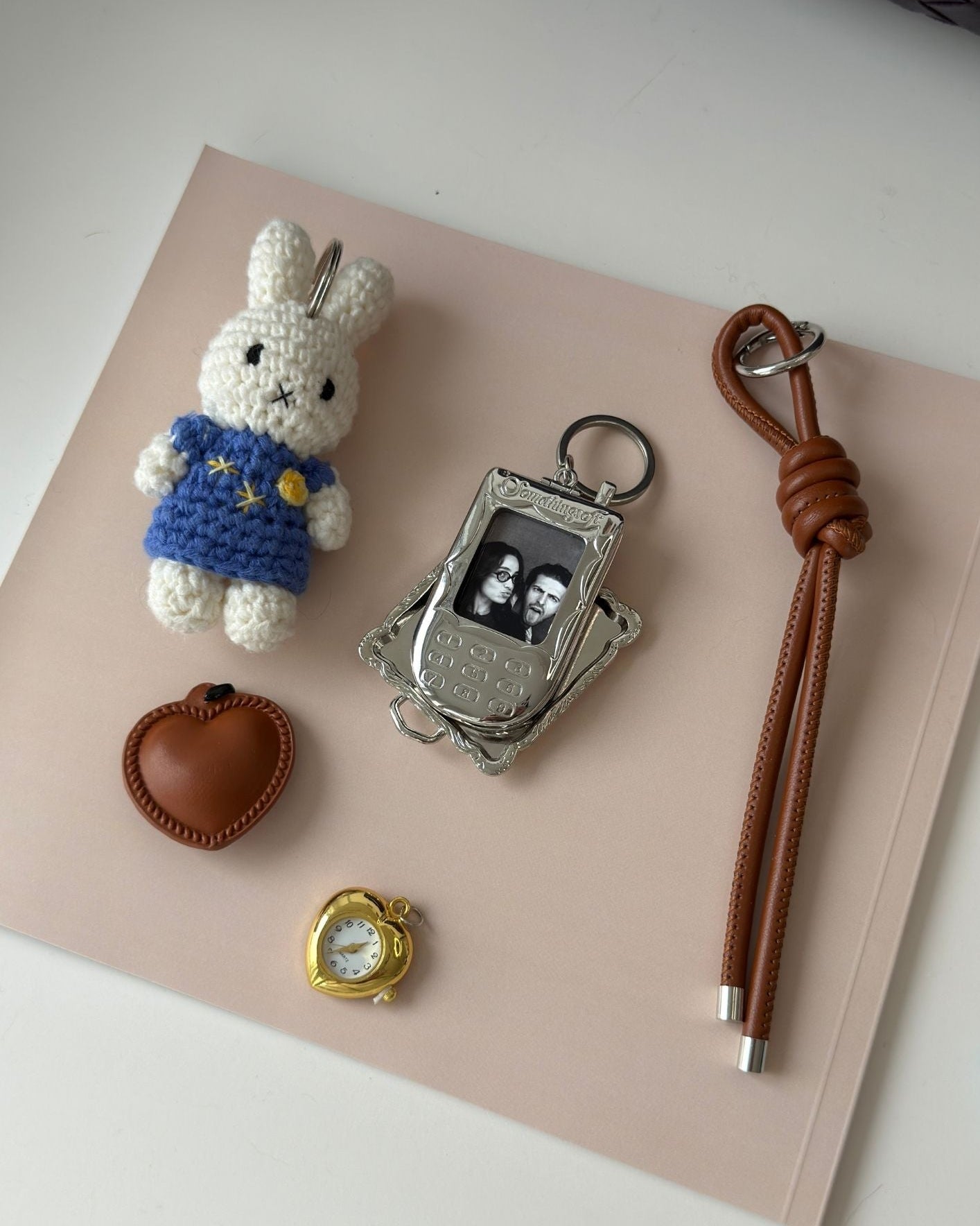 PHONE PHOTO KEYCHAIN