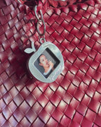 APPLE PHOTO KEYCHAIN